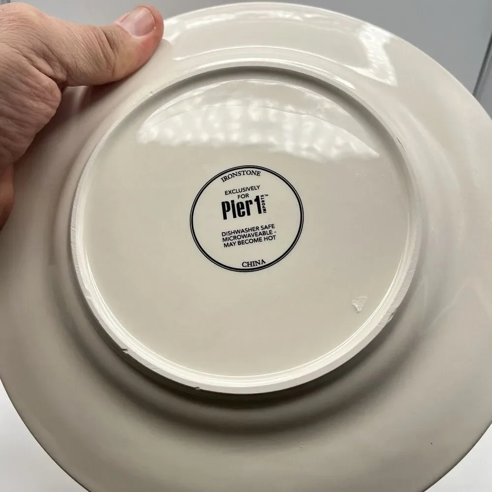 Pier 1 Ironstone Christmas Holiday Plaid 8.75